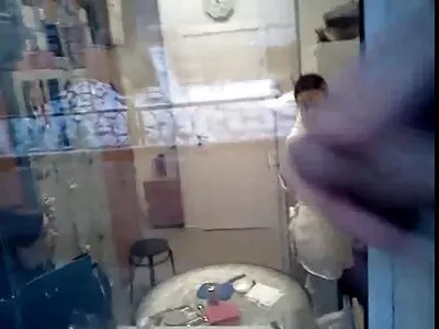 Lily amator szex videok Larimar kőkemény kakasokat oszt meg a barátnőjével