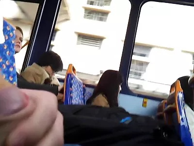 Két amatőr xxx lány hamarosan cum