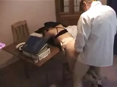 Pozsony csaj lesz a seggét szar otthoni szexvideok minden lehetséges jelent