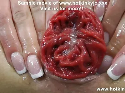 Penny Pax és Diamond Foxxx egymást nyalogatják különböző pozíciókban amator sexfilmek
