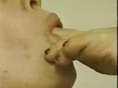 Karcsú csaj amator szex videok szar a szamár
