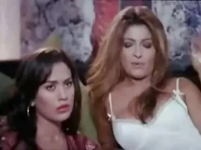 Lenyűgöző csaj Reislin lesz mélyen házi porno video szar és arcra