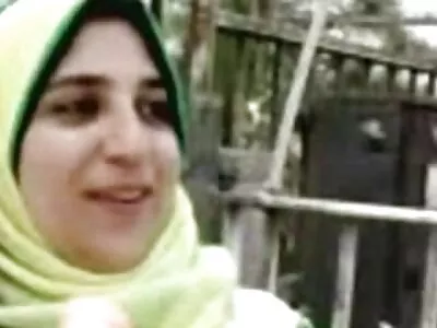 Milfnek csak egy jó amatör szeksz faszra van szüksége
